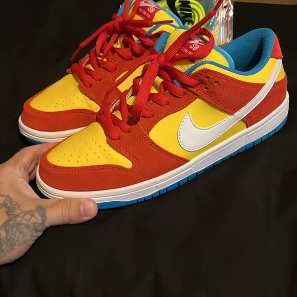 Nike - Picture 4 of 6